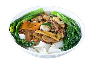 Sopa de marisco con fideo
